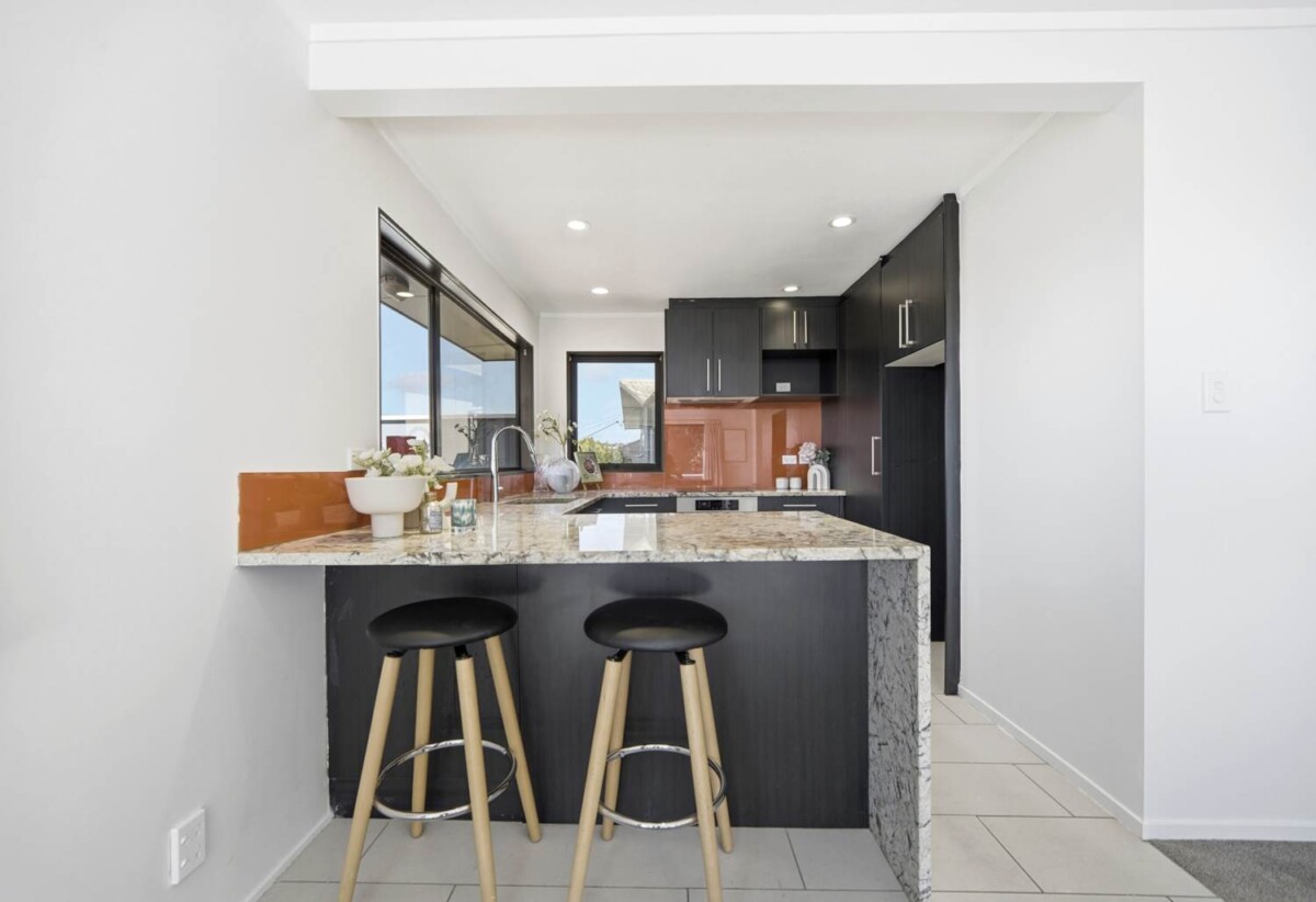 Recently refreshed 3 beds house with garage, 0.8 km to Long Bay College, 1/169 Stredwick Drive, Torbay, Auckland