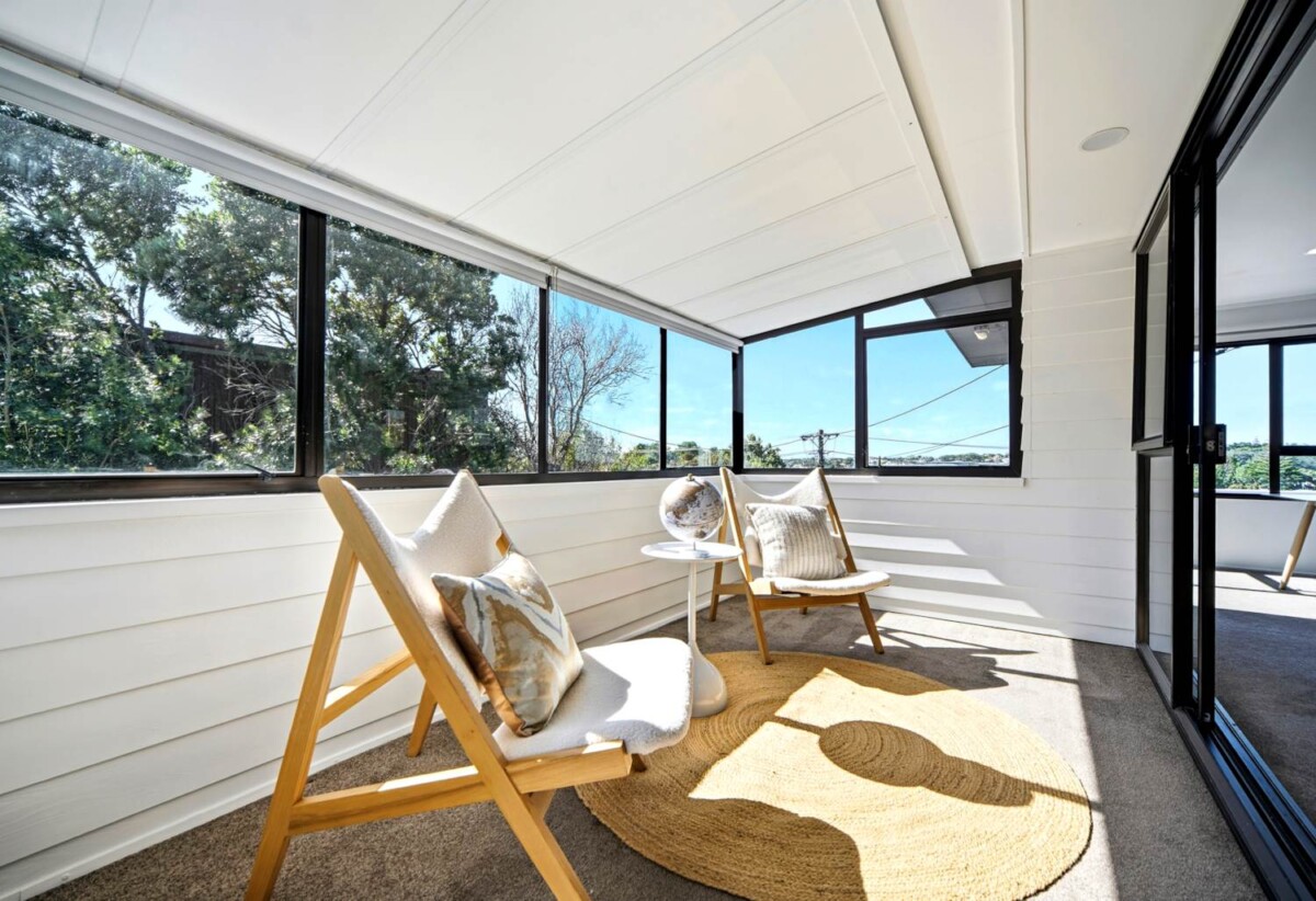Recently refreshed 3 beds house with garage, 0.8 km to Long Bay College, 1/169 Stredwick Drive, Torbay, Auckland