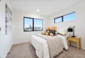 Brandnew standalone 4 beds 2.5 baths home with garage, Minutes to Costco, Westgate & NorthWest Shopping Centres, Zoned for Massey High School, St Paul’s School (Massey) & Colwill School, 5C Patrice Place, Massey, Auckland
