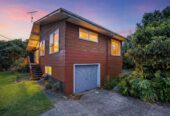 3 beds house on 1040m2 section, a Standalone garage with a brand-new roof, Handy to coastal walkways, parks, and local cafés, close to schools Haven ferry terminal, 0.8 km to Beach Haven School, 1.6 km to Birkdale Intermediate School, 39 Gazelle Avenue, Beach Haven, Auckland