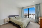 180m2 4 beds 2.5 baths house with garage on 225m2 section, close to Pak’nSave, Silverdale Mall, motorway access, schools, 20 Kea Road, Silverdale, Auckland