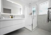Renovated 3 beds house on 434m2 section, walks to supermarket, shops, schools, 0.7 km to Owairoa School, 0.8 km to Howick Intermediate, 1.4 km to Howick College, 3 Wood Avenue, Howick, Auckland