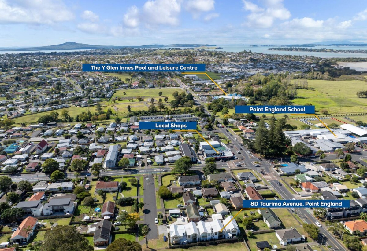 Park View Living, brandnew 3 beds 2.5 baths home with garage on 152m2 section, closet to schools, seaside reserve, Glen Innes train station and town centre, 0.2 km to Pt England School, 0.7 km to Tamaki College, 8D Taurima Avenue, Pt England, Auckland