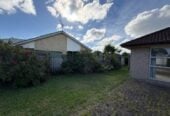 For rent, 4 beds 2 baths house with double garage, available now, 6 Atworth Way, Burswood, Auckland
