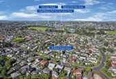 3 beds + flexi room 2 baths house with standalone double garage on 607m2 section, 0.3 km to Elm Park School, 1.5 km to Farm Cove Intermediate, 1.6 km to Pakuranga College, 33 Marvon Downs Avenue, Pakuranga Heights, Auckland