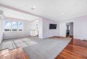 3 beds house on 1169m2 section, live, renovate or develop, 0.4 km to Waikowhai School, 0.8 km to Waikowhai Intermediate, 2.1 km to Lynfield College, 1602 Dominion Road Extension, Mt Roskill, Auckland