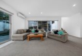 Standalone 4 beds 3 baths house with double garage on 460m2 section, 0.5 km to Edgewater College, 0.6 km to Pakuranga Heights School, 0.8 km to Pakuranga Intermediate, 19A Miramar Place, Pakuranga, Auckland