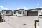 186m2 Brandnew 4 beds 3 baths house with double garage on 537m2 section, close to beach, 6.4 km to Glenbrook School, 14A Mclarin Road, Glenbrook, Auckland