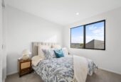 Zoned for and 1.4 km to Rangitoto College, Brandnew freehold 3 beds + study 2.5 baths home with garage, EV charger ready, 0.5 km to Browns Bay School, 0.7 km to Murrays Bay School, 0.9 km to Murrays Bay Intermediate, 21E Knights Road, Rothesay Bay, Auckland