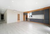 Brandnew 2 beds + study 1.5 baths home with 2 car parks, directly opposite a brand-new primary school, with the upcoming Auranga Shopping Mall and future train station under construction, 18 Ihi Place, Karaka, Auckland