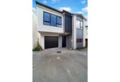 Brandnew standalone 4 beds 2.5 baths home with garage on 150m2 section, 0.4 km to Arahoe School, 1 km to Green Bay High School, 1.6 km to Blockhouse Bay Intermediate, 8D Mason Street, New Lynn, Auckland