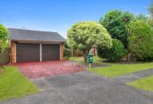 Macleans College zone, Brick and tile 4 beds 2 baths house with double garage on 617m2 section, 0.5 km to Pigeon Mountain School, 0.6 km to Bucklands Beach Intermediate, 0.9 km to Macleans College, 43 Sunderlands Road, Half Moon Bay, Auckland