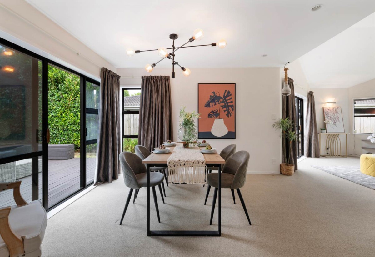 Macleans College zone, Brick and tile 4 beds 2 baths house with double garage on 617m2 section, 0.5 km to Pigeon Mountain School, 0.6 km to Bucklands Beach Intermediate, 0.9 km to Macleans College, 43 Sunderlands Road, Half Moon Bay, Auckland