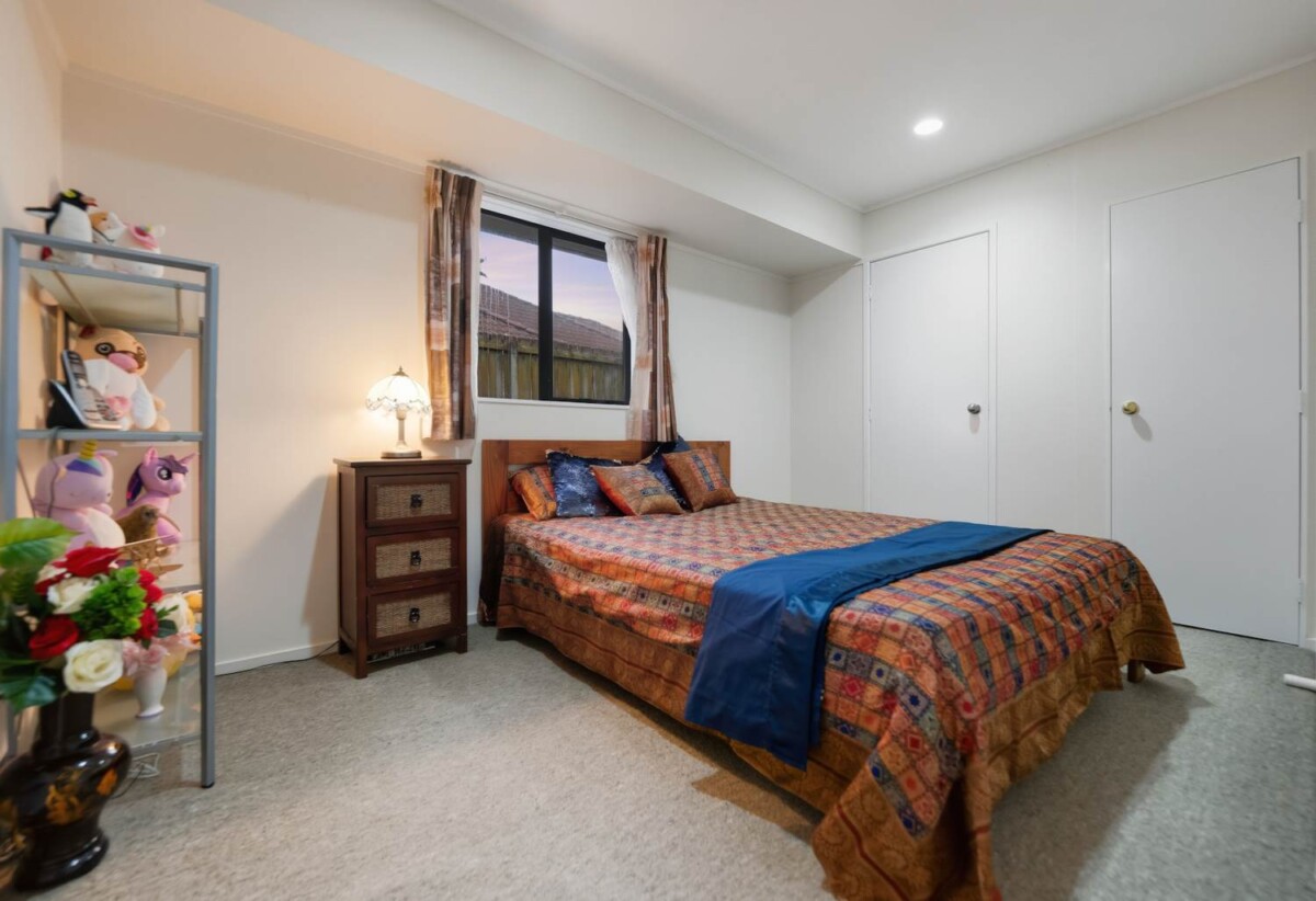 Once in 20 years, Brick and tile 3 beds 1 bath house with double garage on 505m2 section, close to schools shops, parks, shopping centres, 1 km to Tangaroa College, 1.1 km to Sancta Maria College, 1.3 km to Chapel Downs School, 47 Michael Jones Drive, Flat Bush, Auckland