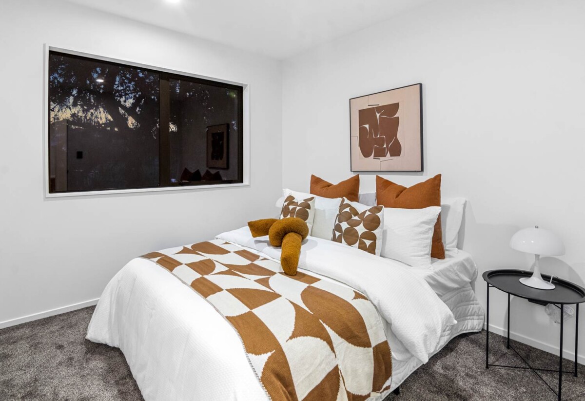 Rangitoto College zone, Brandnew 4 beds + study 2.5 baths house with garage and deck on 214m2 section, minutes to Albany Mall, 1.5 km to Rangitoto College, 1.1 km to Northcross Intermediate, 1.2 km to Pinehill School (Browns Bay), 7 Weetman Drive, Browns Bay, Auckland