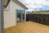 For rent, 4 beds 3 baths house with garage, available 5th March, 29B Corsair Crescent, Mangere, Auckland