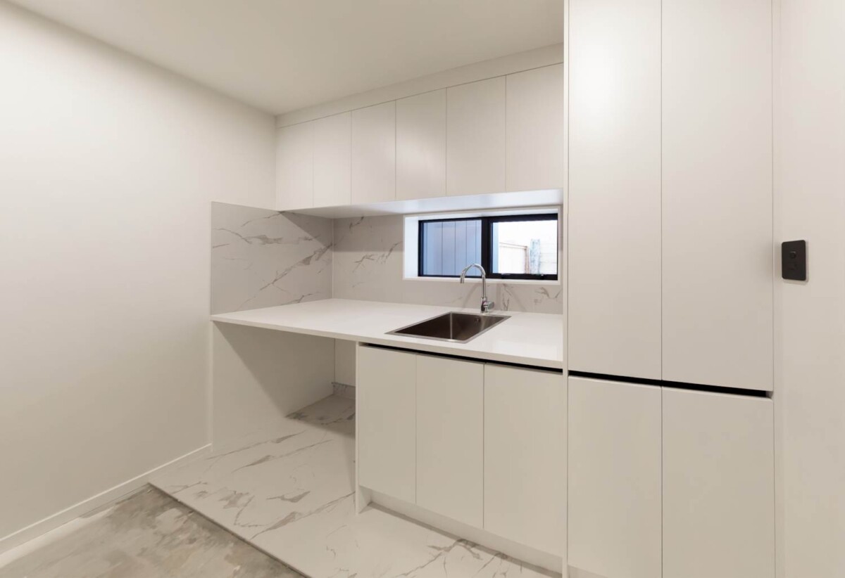 Rangitoto College zone, Brandnew standalone 3 beds + study 2.5 baths house with garage on 158m2 section, 1.1 km to Northcross Intermediate, 1.2 km to Pinehill School (Browns Bay), 1.5 km to Rangitoto College, Lot 3/2 Dianthus Place, Browns Bay, Auckland