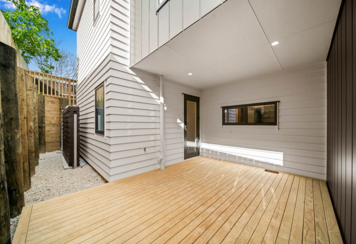 Rangitoto College zone, Brandnew standalone 3 beds + study 2.5 baths house with garage on 158m2 section, 1.1 km to Northcross Intermediate, 1.2 km to Pinehill School (Browns Bay), 1.5 km to Rangitoto College, Lot 3/2 Dianthus Place, Browns Bay, Auckland