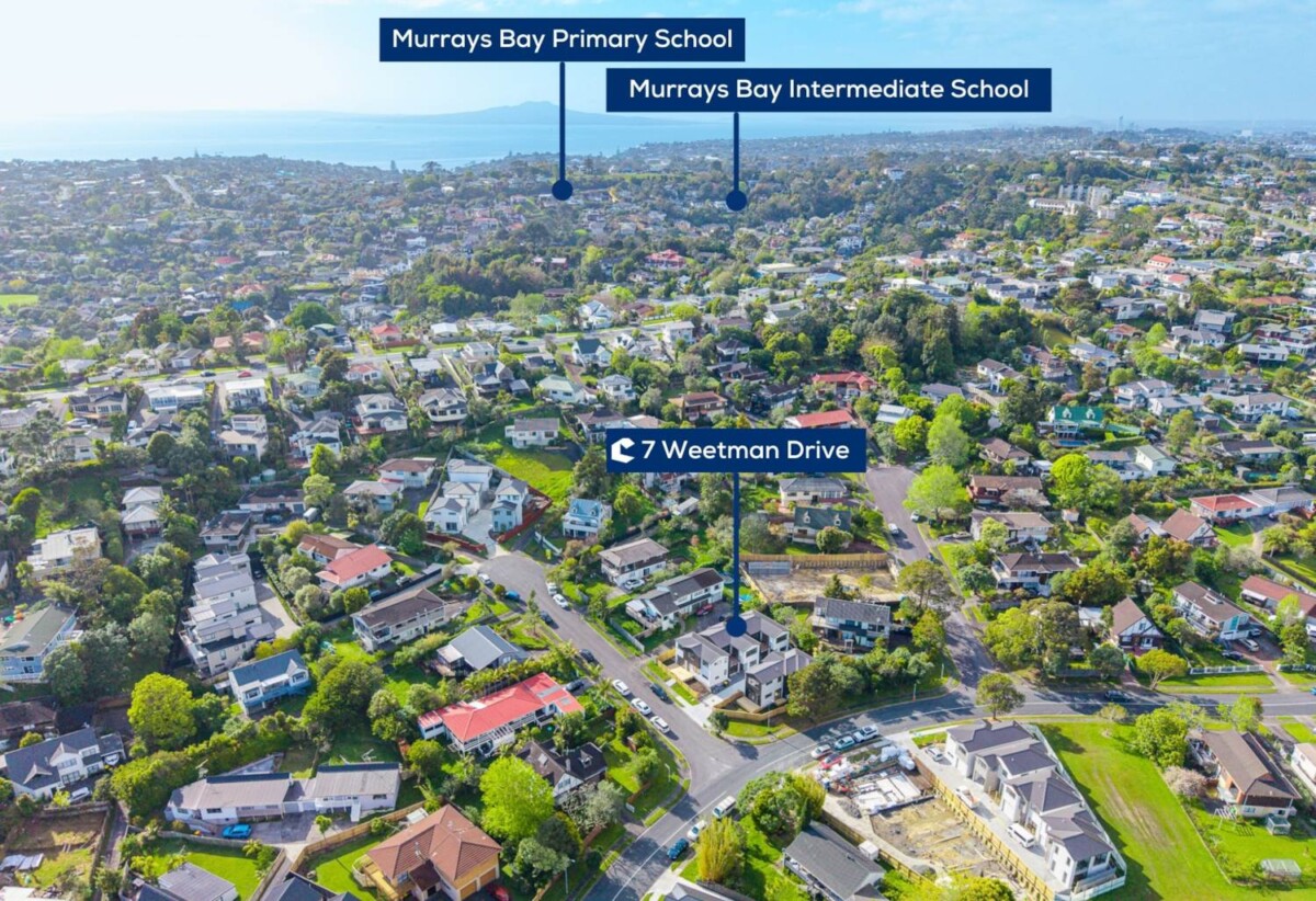 Rangitoto College zone, Brandnew 3 beds + study 2.5 baths house with garage on 116m2 section, 1.1 km to Northcross Intermediate, 1.2 km to Pinehill School (Browns Bay), 1.5 km to Rangitoto College, L Lot 2/2 Dianthus Place, Browns Bay, Auckland