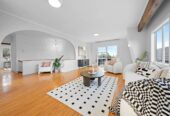 Macleans College zone, 4 beds + office room 2.5 baths house on 352m2 section, walks to school, beaches, 0.8 km to Bucklands Beach Primary School, 1.2 km to Bucklands Beach Intermediate, 1.3 km to Macleans College, 139 Bucklands Beach Road, Bucklands Beach, Auckland