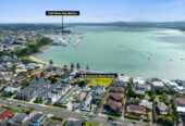 Macleans College zone, 4 beds + office room 2.5 baths house on 352m2 section, walks to school, beaches, 0.8 km to Bucklands Beach Primary School, 1.2 km to Bucklands Beach Intermediate, 1.3 km to Macleans College, 139 Bucklands Beach Road, Bucklands Beach, Auckland