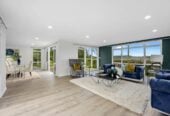 Located next to the iconic golf course, Renovated 6 beds 3 baths house with double garage on 800m2 section, 0.4 km to Albany Junior High School, 1.6 km to Albany School, 34 English Oak Drive, Albany, Auckland