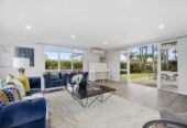 Located next to the iconic golf course, Renovated 6 beds 3 baths house with double garage on 800m2 section, 0.4 km to Albany Junior High School, 1.6 km to Albany School, 34 English Oak Drive, Albany, Auckland