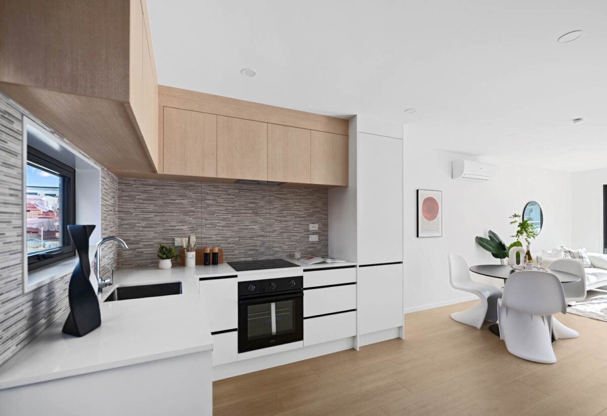 Brandnew 2 beds 1.5 baths home with car park, 0.6 km to Southern Cross Campus , 0.7 km to Robertson Road School, Lot 3/17-23 Von Sturmer Street, Mangere East, Auckland