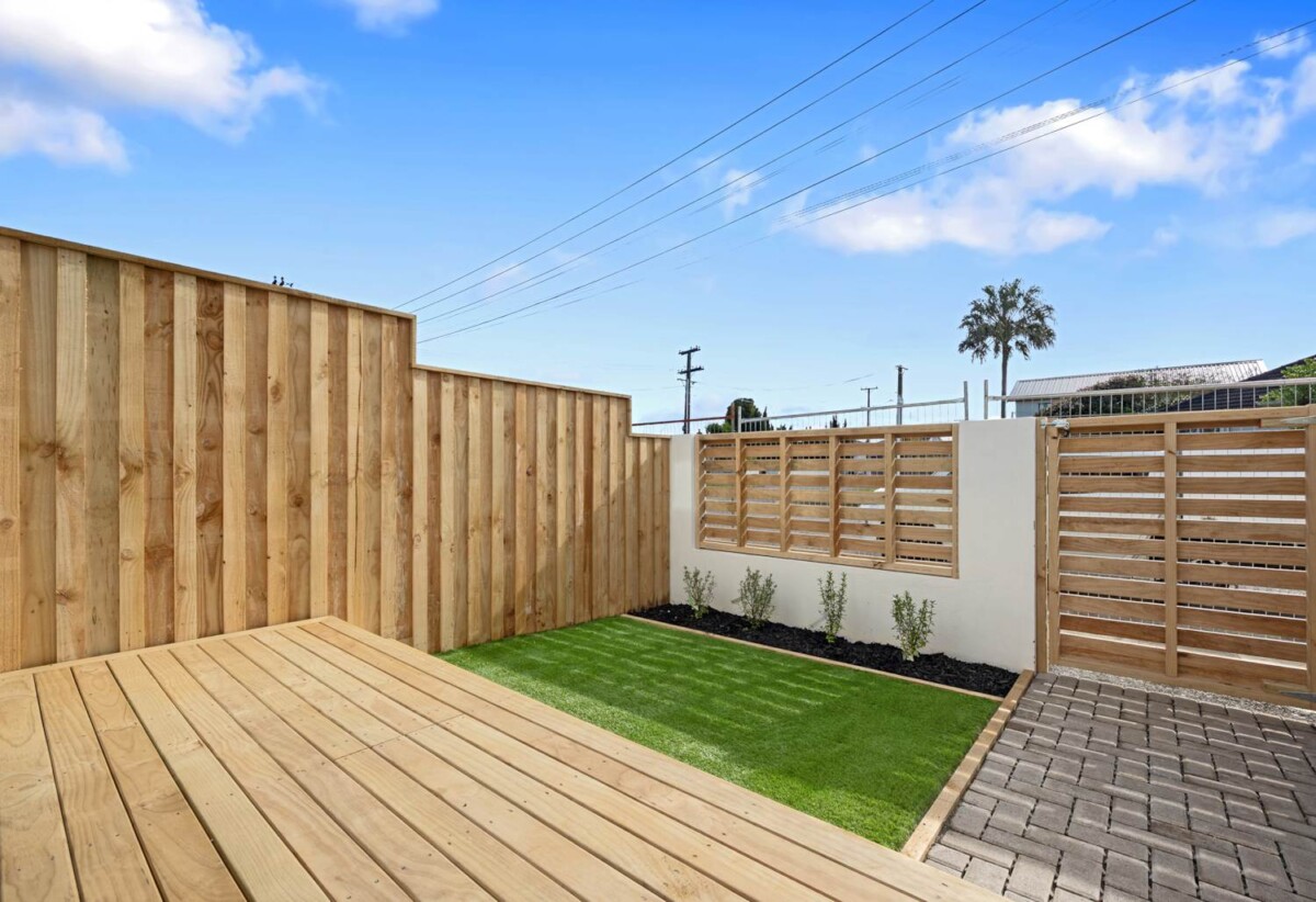 Brandnew 2 beds 1.5 baths home with car park, 0.6 km to Southern Cross Campus , 0.7 km to Robertson Road School, Lot 3/17-23 Von Sturmer Street, Mangere East, Auckland