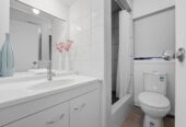Brick and tile 3 beds 2.5 baths house on 1/2 share of 1,012m² section, A standout feature is the consented hair salon space with Certificate of Compliance, complete with its own bathroom, separate entrance and driveway access, close to schools, shops, beach, 61 Wellington Street, Howick, Auckland