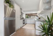 Brick and tile 3 beds 2.5 baths house on 1/2 share of 1,012m² section, A standout feature is the consented hair salon space with Certificate of Compliance, complete with its own bathroom, separate entrance and driveway access, close to schools, shops, beach, 61 Wellington Street, Howick, Auckland