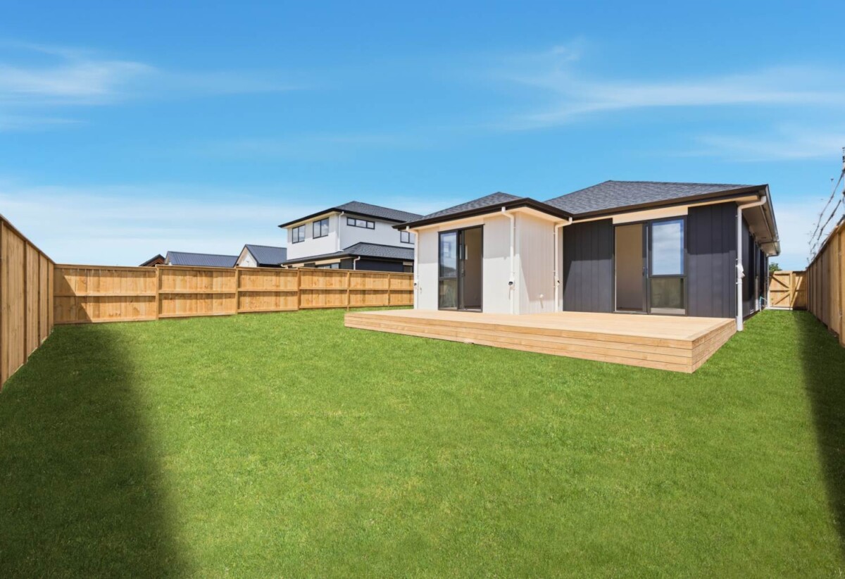 Brandnew 4 beds 2.5 baths house with double garage, deck and backyard on 500m2 section, 1.1 km to Clevedon School, 8 Kakano Street, Clevedon, Auckland