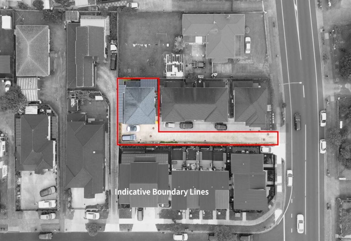 Standalone 5 beds 3 baths home with garage on 229m2 section, 0.9 km to Papatoetoe Intermediate, 1.3 km to Papatoetoe West School, 1.6 km to Papatoetoe High School, 267D Shirley Road, Papatoetoe, Auckland