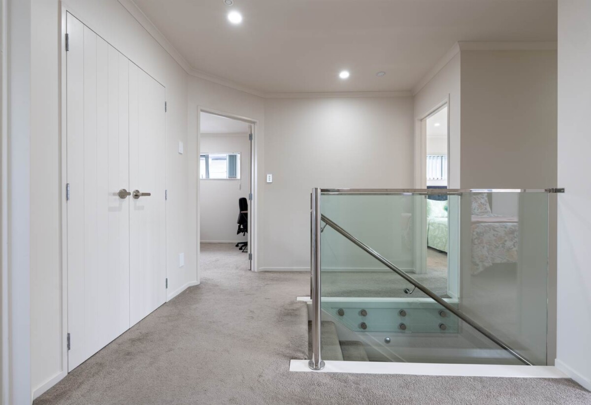 Standalone 5 beds 3 baths home with garage on 229m2 section, 0.9 km to Papatoetoe Intermediate, 1.3 km to Papatoetoe West School, 1.6 km to Papatoetoe High School, 267D Shirley Road, Papatoetoe, Auckland
