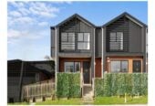 Highly motivated vendors, Freehold 4 beds 2.5 baths home with garage, NO body corporate fees, 0.8 km to Henderson School, 1.4 km to Henderson High School, 1.8 km to Rangeview Intermediate, 6/233 Great North Road, Henderson, Auckland