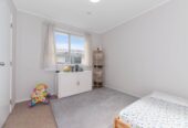 3 beds 1 bath house with carport, close to schools, Wairau Valley shops, motorway access, 0.2 km to Target Road School, 1.1 km to Wairau Intermediate School, 1.7 km to Glenfield Intermediate School, 1/20 Lambrown Drive, Totara Vale, Auckland
