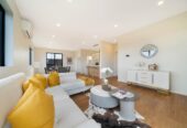 5 beds 3 baths house with double garage on 676m2 section, 1.1 km to Sunnyvale School, 1.2 km to Bruce McLaren Intermediate School, 2.3 km to Henderson High School, 15 Mara Way, Sunnyvale, Auckland