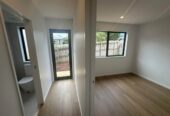 For rent, Brandnew 3 beds 3 baths townhouse with garage, available 25th February, 1/8 Grove Lane, Pakuranga, Auckland
