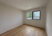 For rent, Brandnew 3 beds 2.5 baths townhouse with garage, available 19th February, 5/8 Grove Lane, Pakuranga, Auckland