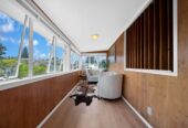 3 beds 2 baths house, 3 beds main home upstairs, 1 rumpus room 1 bath 1 sewing or hobby room 1 large storage room (previously a garage). downstairs, 0.2 km to Pakuranga Intermediate, 0.4 km to Pakuranga Heights School, 0.9 km to Edgewater College, Lot 1/22 Elizabeth Street, Pakuranga Heights, Auckland