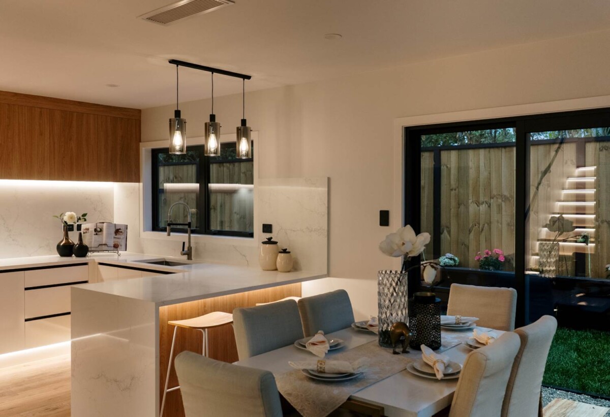 10-Year Master Build Guarantee , 4 beds 3 baths house with garage, bathrooms with underfloor heating , Full air-conditioning system, 0.4 km to Mangapikopiko School, 1.1 km to Rosehill Intermediate, 1.6 km to Rosehill College, 25 Taipahitini Road, Rosehill, Auckland