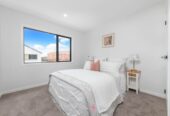 10-Year Master Build Guarantee , 4 beds 3 baths house with garage, bathrooms with underfloor heating , Full air-conditioning system, 0.4 km to Mangapikopiko School, 1.1 km to Rosehill Intermediate, 1.6 km to Rosehill College, 25 Taipahitini Road, Rosehill, Auckland