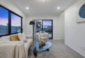 Move-in ready, Freehold 4 beds 2.5 baths home with garage, 0.9 km to Papatoetoe Central School and Papatoetoe Intermediate, 1.3 km to Papatoetoe High School, 23A Motatau Road, Papatoetoe, Auckland