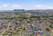Move-in ready, Freehold 4 beds 2.5 baths home with garage, 0.9 km to Papatoetoe Central School and Papatoetoe Intermediate, 1.3 km to Papatoetoe High School, 23A Motatau Road, Papatoetoe, Auckland