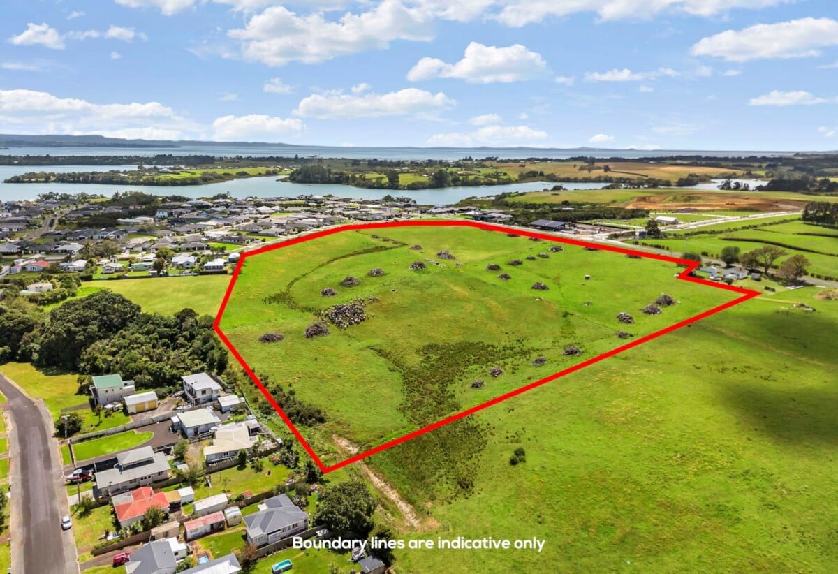 7.9870ha section, This massive 7.9870 Ha (more or less) corner block has been officially rezoned to Mixed Housing Suburban, Ready to develope, 80 McLarin Road, Glenbrook, Auckland