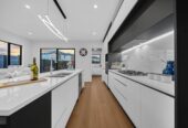 Brandnew 7 beds 6.5 baths house with double garage and 2 beds granny, 5 ensuites, 0.4 km to Mangapikopiko School, 1.6 km to Rosehill Intermediate, 1.8 km to Rosehill College, 5 Pineview Drive, Karaka, Auckland