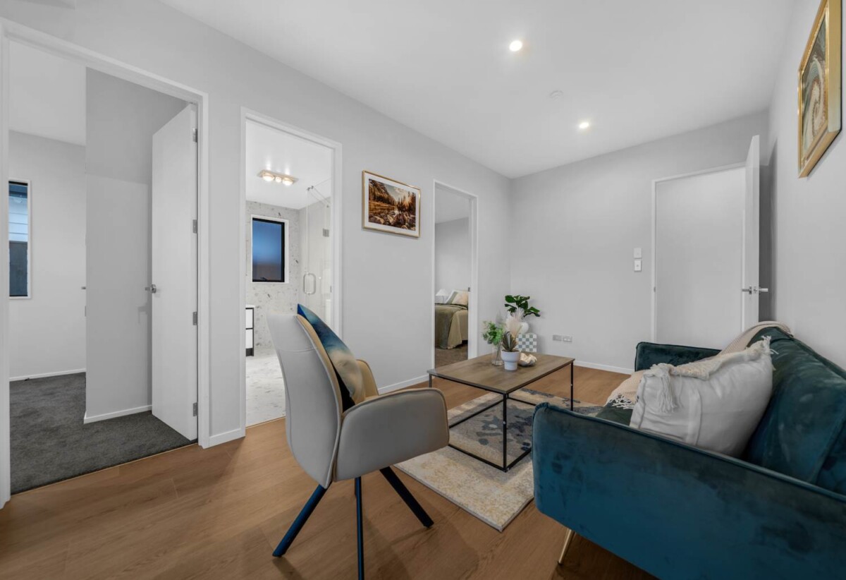 Brandnew 7 beds 6.5 baths house with double garage and 2 beds granny, 5 ensuites, 0.4 km to Mangapikopiko School, 1.6 km to Rosehill Intermediate, 1.8 km to Rosehill College, 5 Pineview Drive, Karaka, Auckland