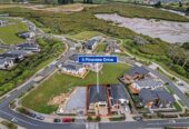 Brandnew 7 beds 6.5 baths house with double garage and 2 beds granny, 5 ensuites, 0.4 km to Mangapikopiko School, 1.6 km to Rosehill Intermediate, 1.8 km to Rosehill College, 5 Pineview Drive, Karaka, Auckland