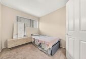 Brick and tile 4 beds 2.5 baths house with garage on 766m2 section, with 2 standalone big storage rooms, 0.6 km to Conifer Grove School, 7 Zenith Place, Conifer Grove, Auckland