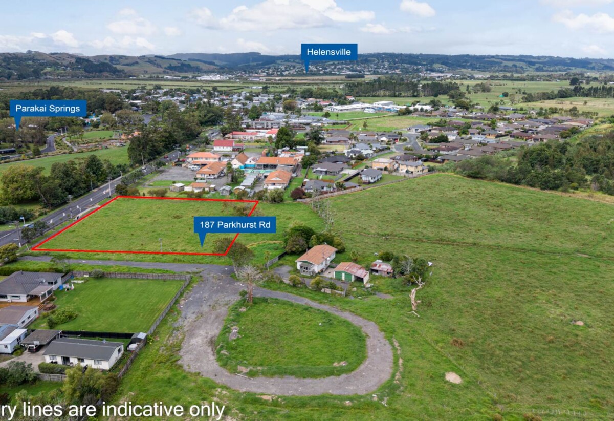 MORTGAGEE SALE, 4047m2 section, Business Neighbourhood Centre Zone, encompasses a range of uses subject to Council Consent, including terraced housing, accommodation or motel use, offices, and commercial or retail spaces, 0.5 km to Parakai School, 187 Parkhurst Road, Parakai, Auckland
